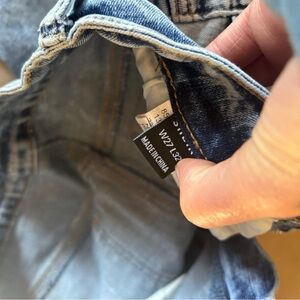 SHEIN 
Stretchy, comfy
Size 27